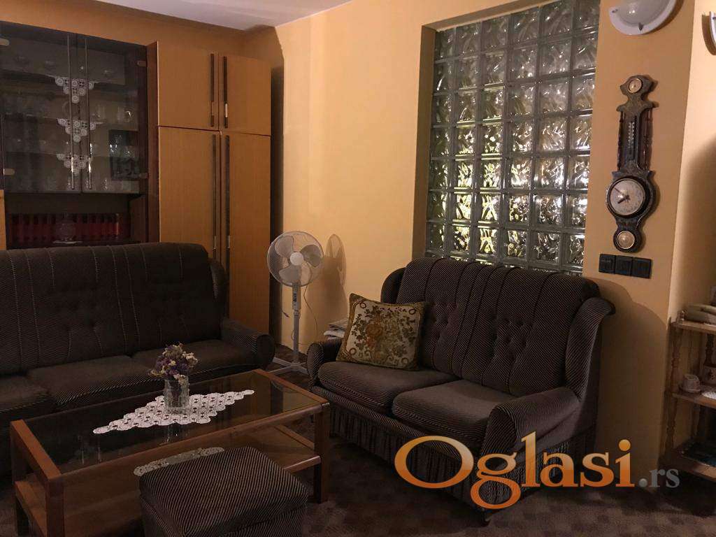 Prodaja kuce u Novom Knezevcu 4