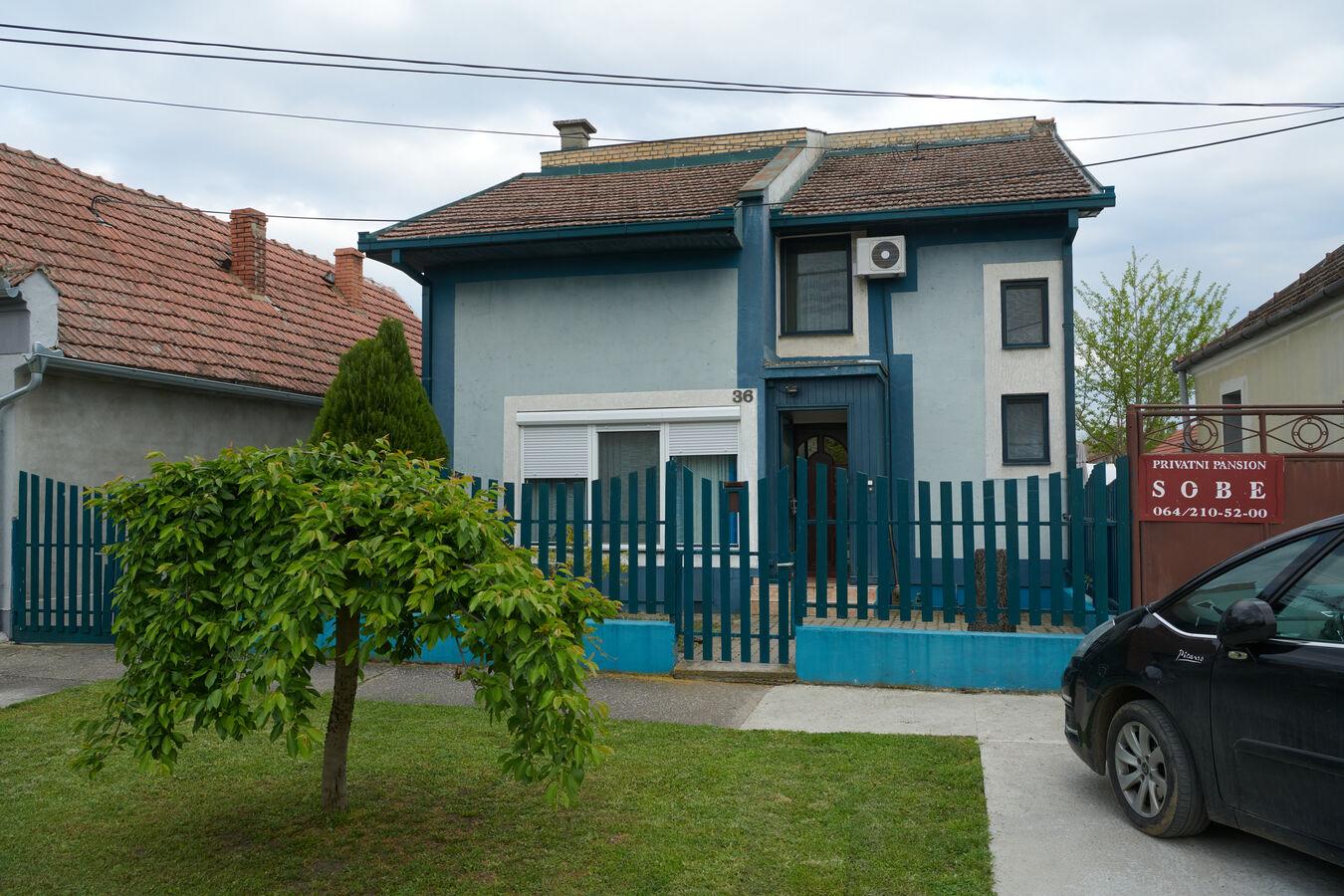 Sarmantna kuca u sarmantnom gradicu na prodaju 1