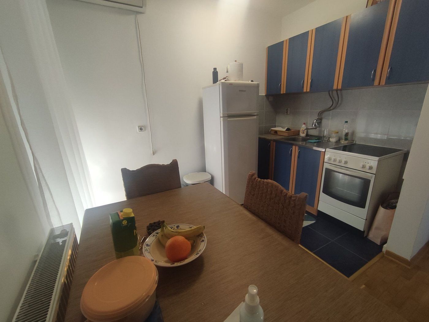 Kompletno renoviran i namešten   062 792 583 3