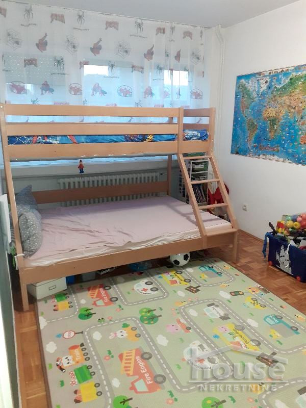 Stan,NOVI SAD,SOCIJALNO 75m2,185400€ , ID: 1059527 11