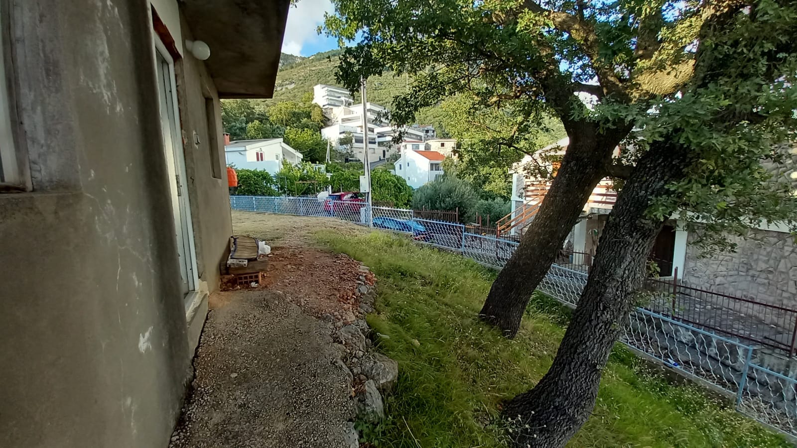 Bar  Šušanj  vokemndica sa pogledom 2