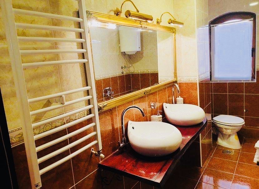 Kuća za izdavanje 3