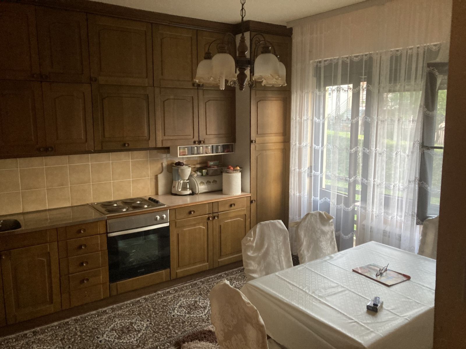 Kuca u Rusnju sa prostranim placem 3