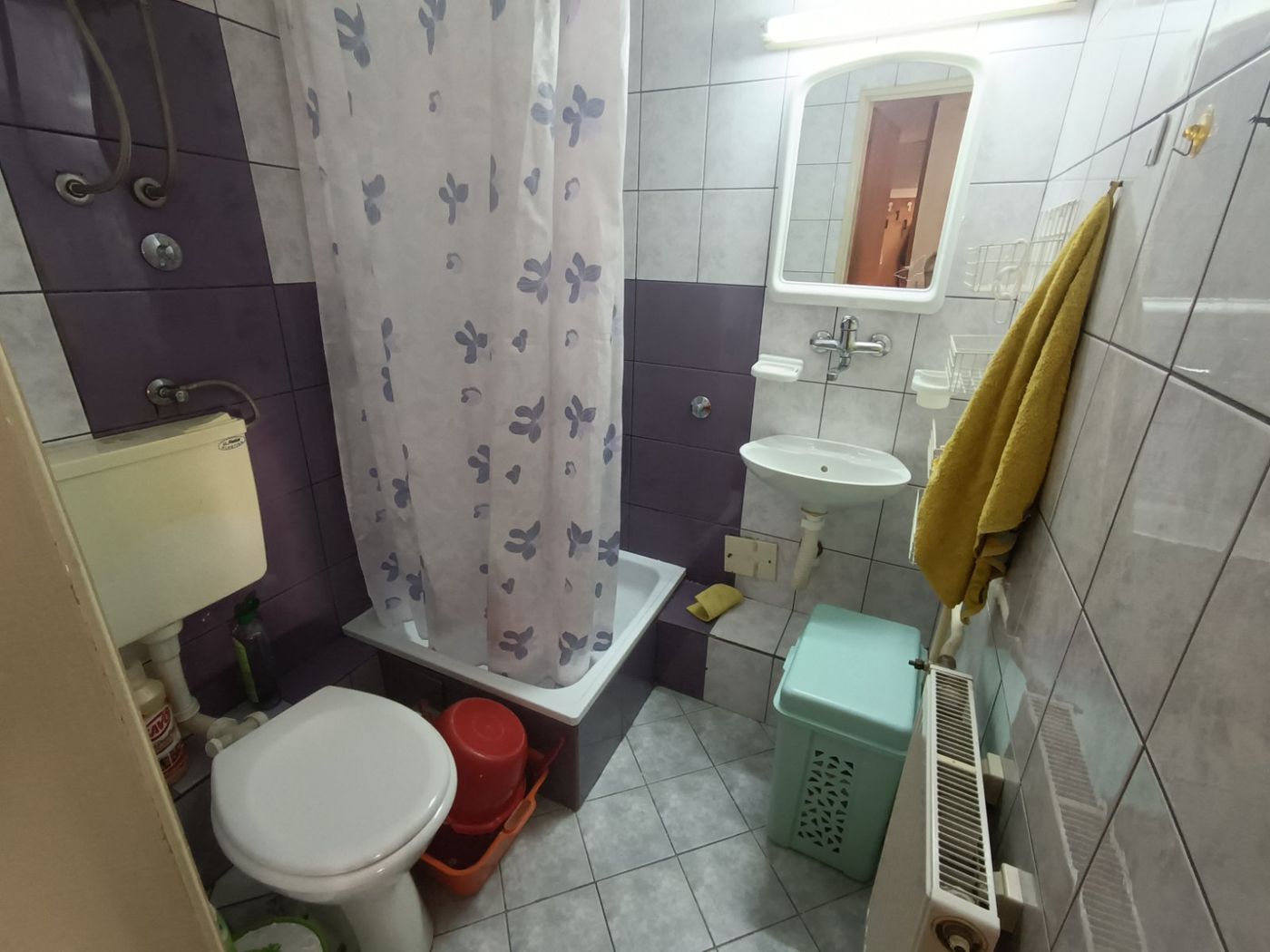 Uknjižen jednoiposoban stan   povoljno 5