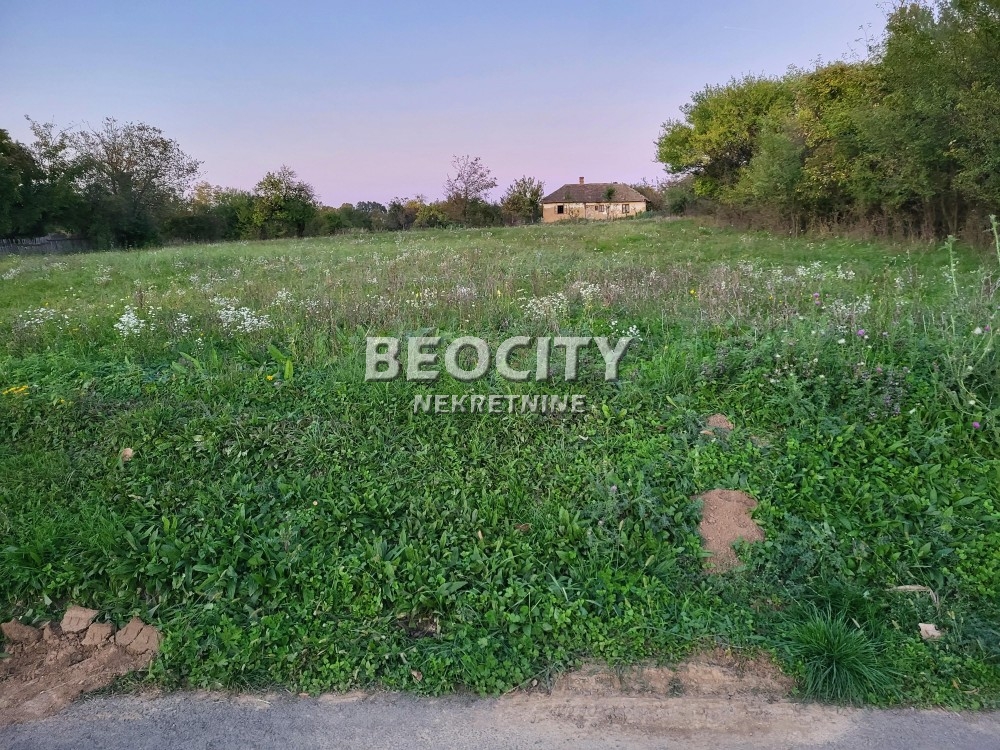 Plac, Barajevo, Glumcevo brdo ID: 100930 12