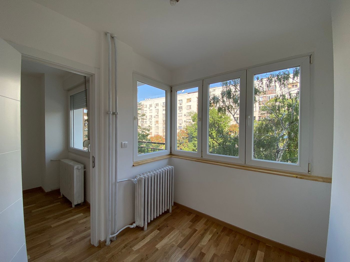 Renoviran   useljiv dvoiposoban stan 2