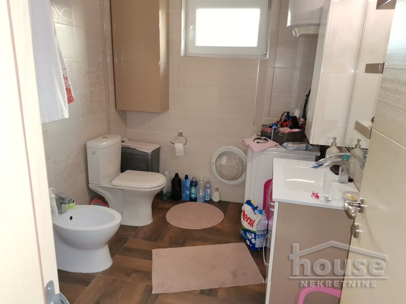 Kuće,NOVI SAD,SAJLOVO 311m2,3500€ , ID: 9113006 16