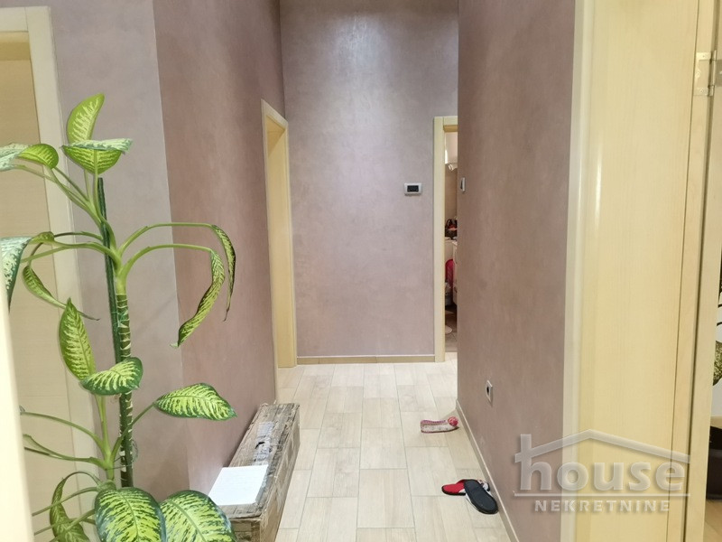 Kuće,NOVI SAD,SAJLOVO 311m2,3500€ , ID: 9113006 11