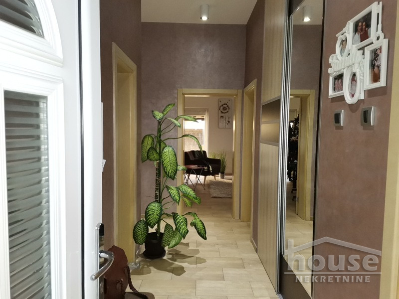 Kuće,NOVI SAD,SAJLOVO 311m2,3500€ , ID: 9113006 3