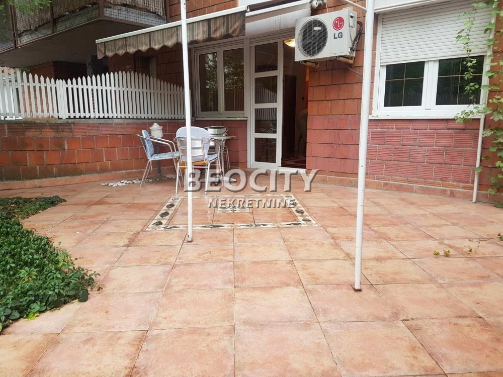 Dvosoban stan, 70 m2, Centar, Danila Lekića Španca ID: 101313 14