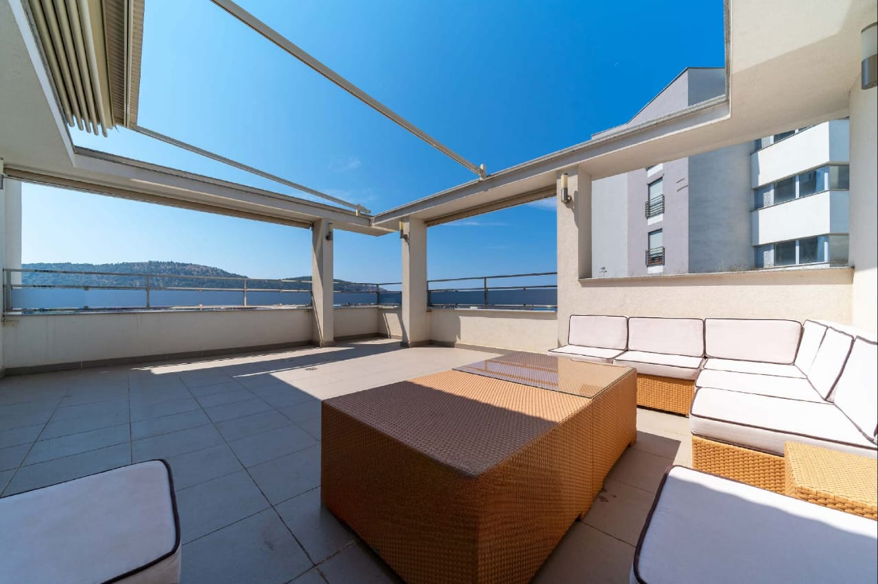 Lux penthouse  Bar 5