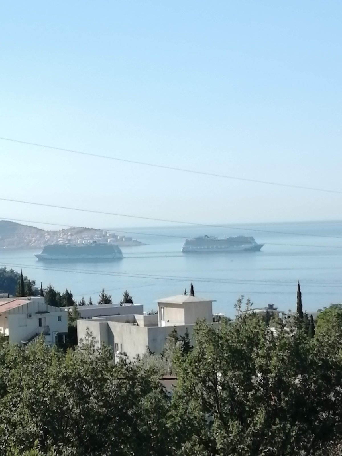 Hitno  Sutomore  objekat 730m2 2