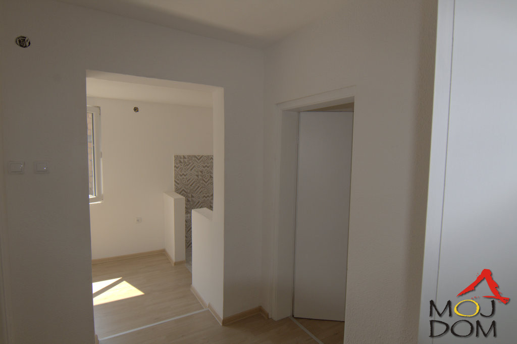 Stan,NOVI SAD,KLISA,kv: 77, € 133900, ID: 1026959 16