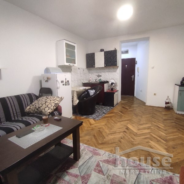 Stan,NOVI SAD,BULEVAR 34m2,81400€ , ID: 1056472 3