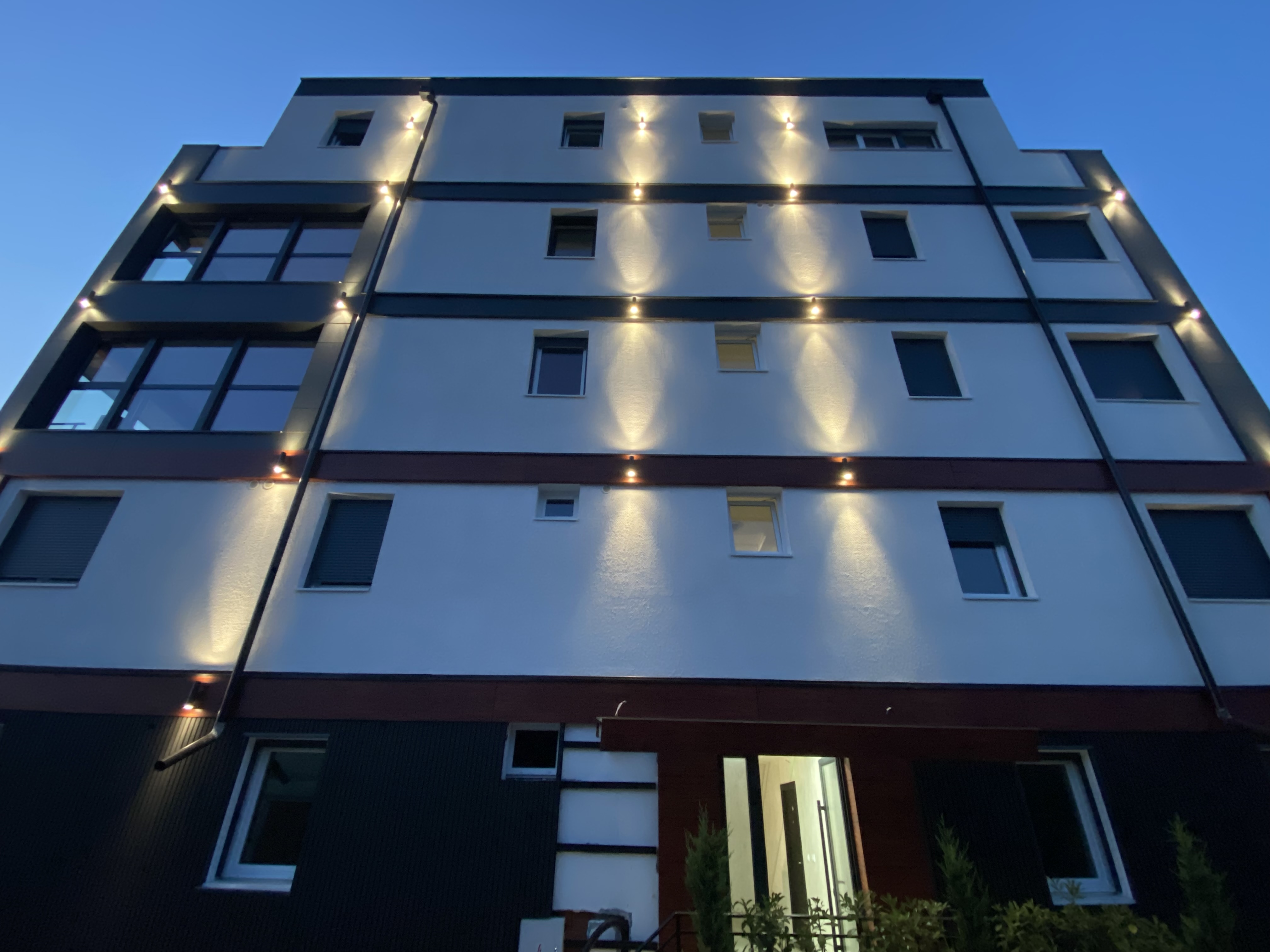 LUX STANOVI OD 29 DO 115 M2 U STAMBENOM KOMPLEKSU 2