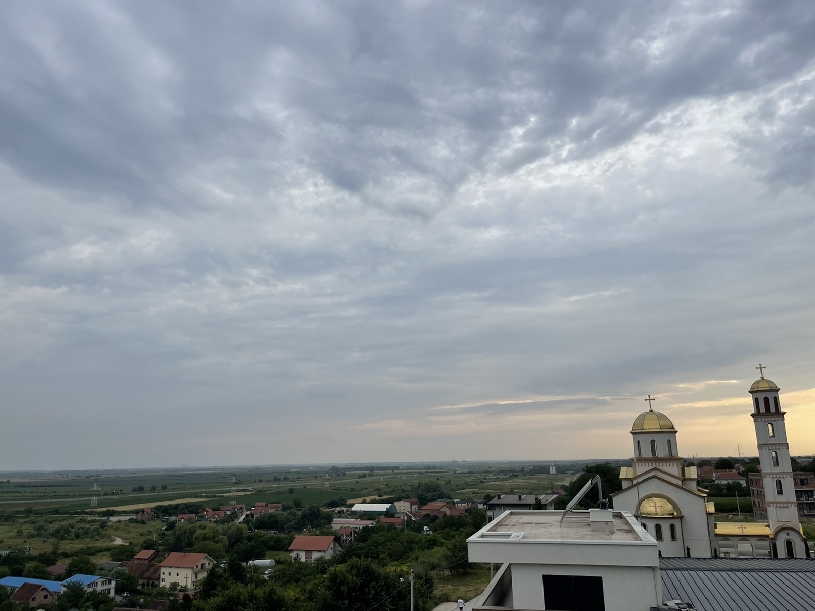 LUX STANOVI OD 29 DO 115 M2 U STAMBENOM KOMPLEKSU 4