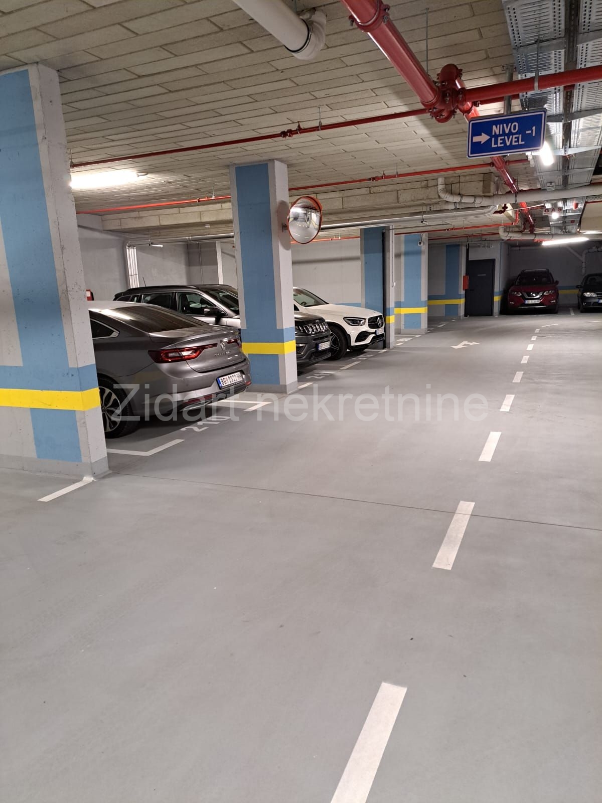 Lekino brdo, Merin Hill, luks stan od 75m2 sa baštom 85m2 18