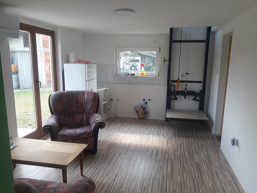 Kuca izmedju Beograda i Panceva 2