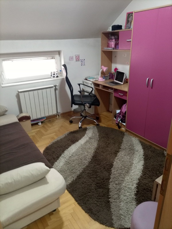 Prodajem stan u Mirijevu 4