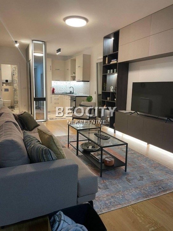 Dvosoban stan, 50 m2, Južni bulevar ID: 101654 3