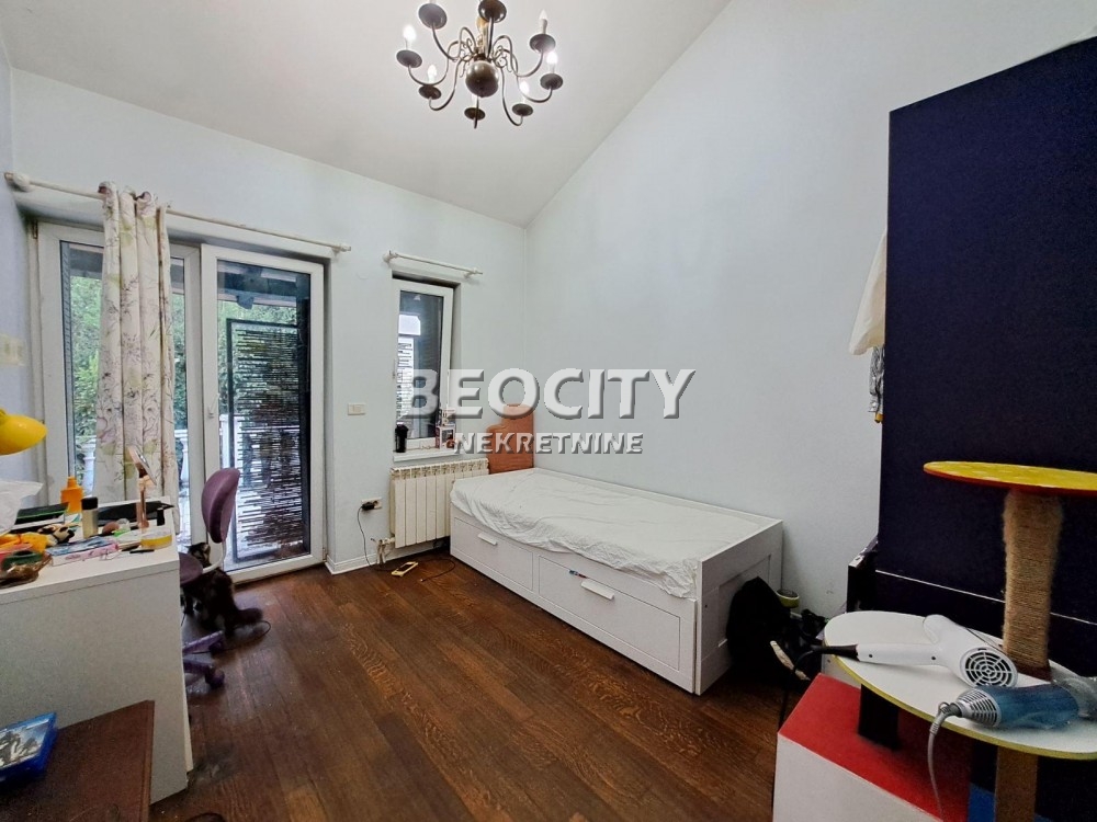 Petosobna kuća, 250 m2, Vračar ID: 101571 19