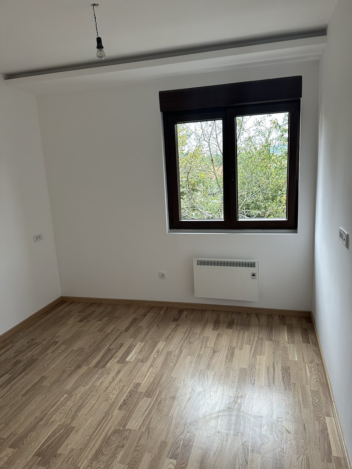 Prodaja LUX stana u mirnom kraju Zlatibora 4