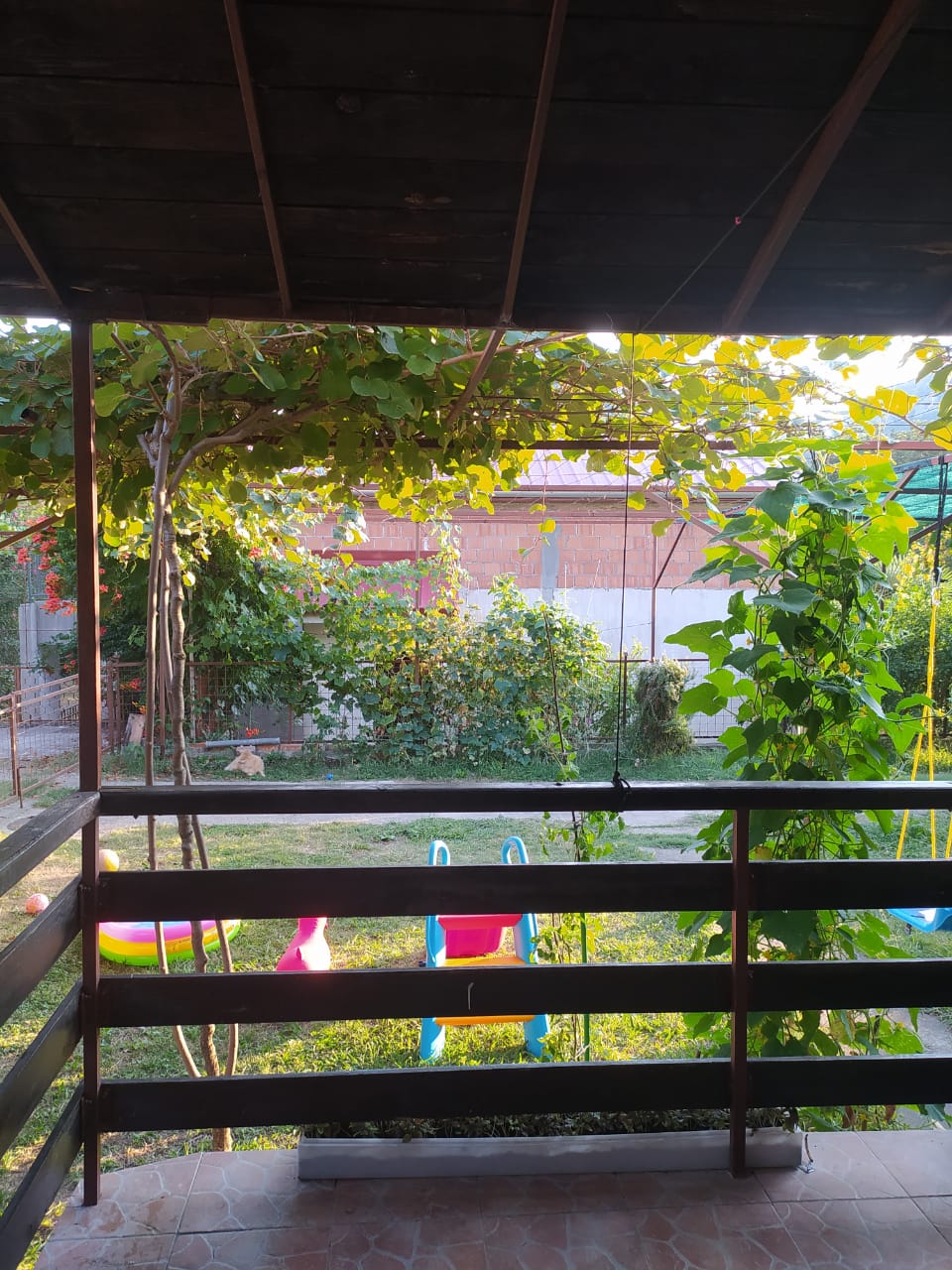 Sutomore  vertikala kuće 1