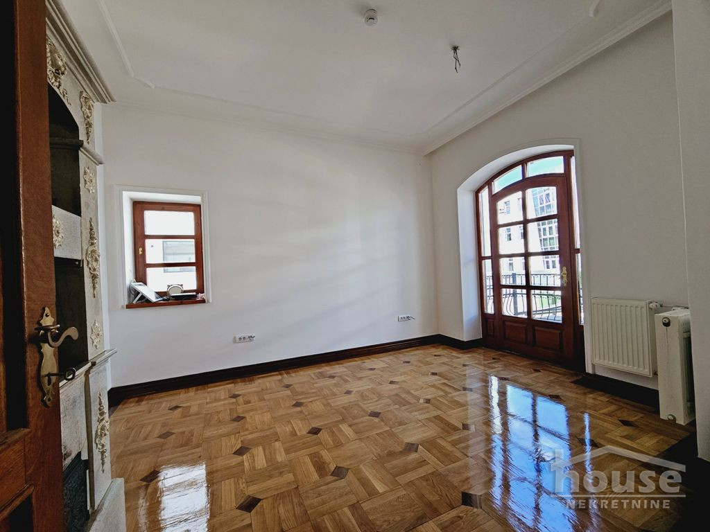 Kuće,NOVI SAD,ADAMOVIĆEVO NASELJE 950m2,7000€ , ID: 9116041 16