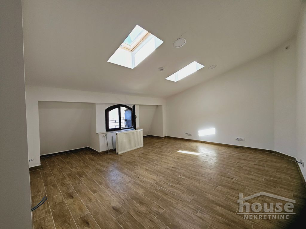 Kuće,NOVI SAD,ADAMOVIĆEVO NASELJE 950m2,7000€ , ID: 9116041 40