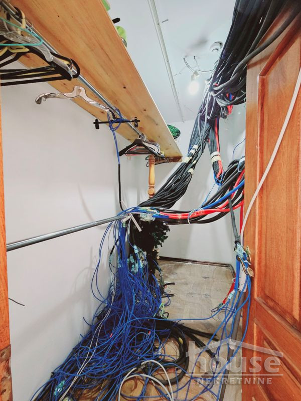 Kuće,NOVI SAD,ADAMOVIĆEVO NASELJE 950m2,7000€ , ID: 9116041 35