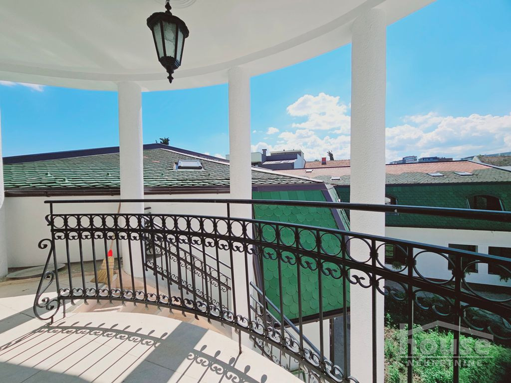 Kuće,NOVI SAD,ADAMOVIĆEVO NASELJE 950m2,7000€ , ID: 9116041 55