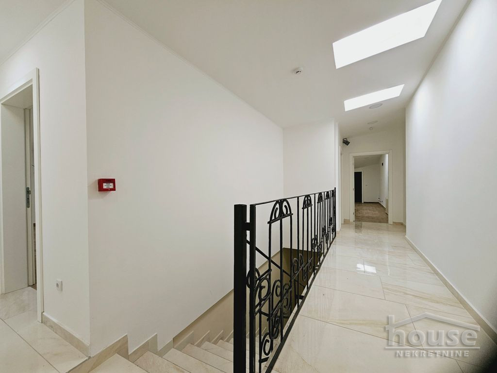 Kuće,NOVI SAD,ADAMOVIĆEVO NASELJE 950m2,7000€ , ID: 9116041 53