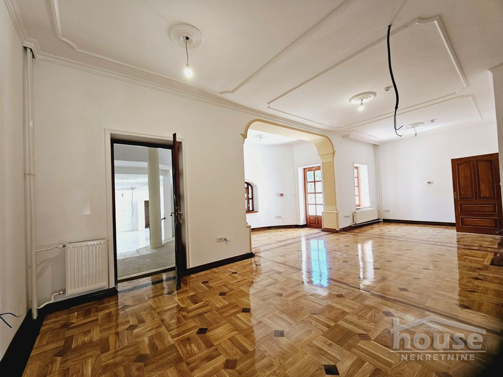 Kuće,NOVI SAD,ADAMOVIĆEVO NASELJE 950m2,7000€ , ID: 9116041 10