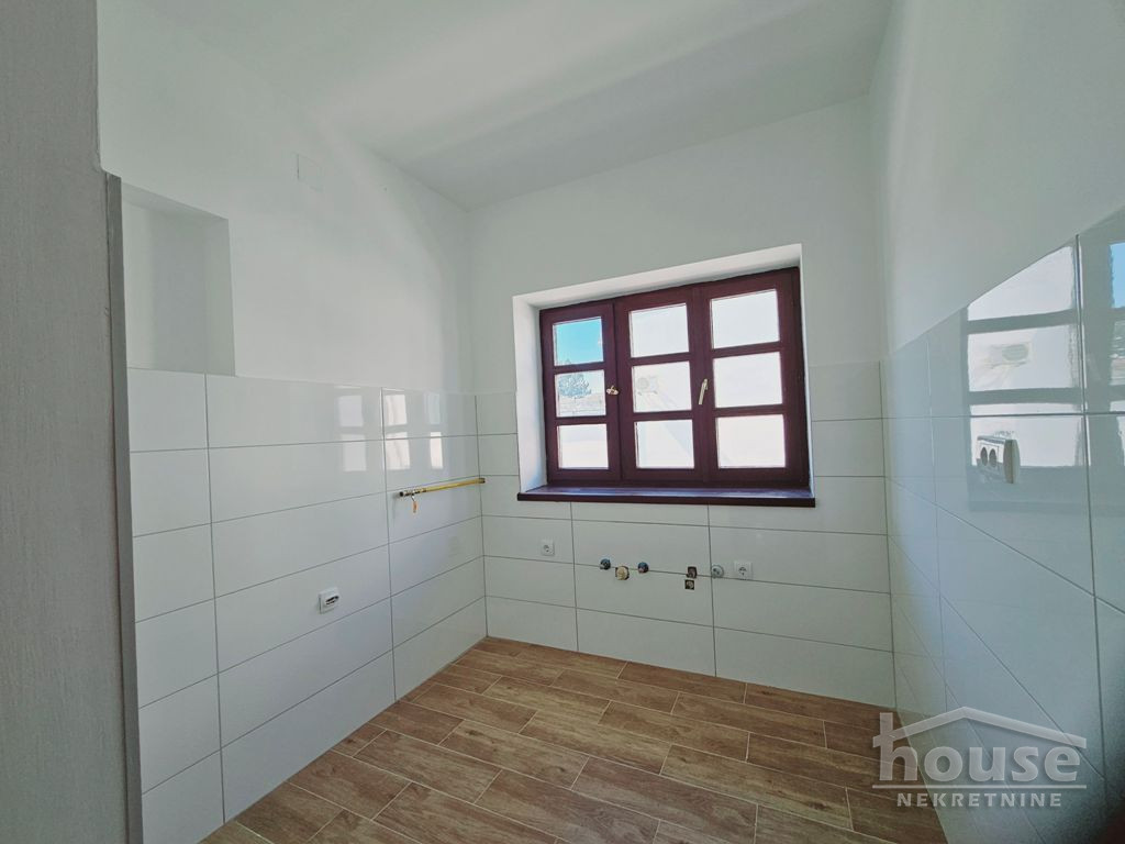 Kuće,NOVI SAD,ADAMOVIĆEVO NASELJE 950m2,7000€ , ID: 9116041 33