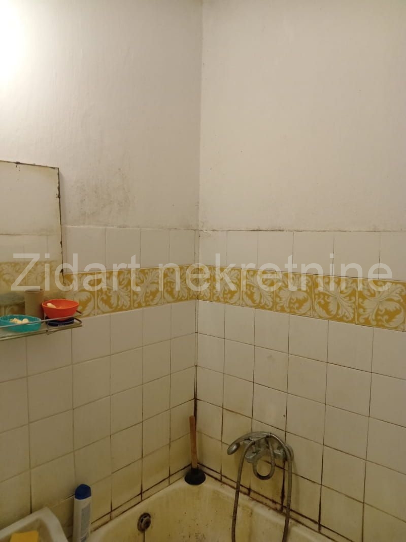Voždovac, Piva Karamatijevića, 2,0  55m2, ta 2/4 11