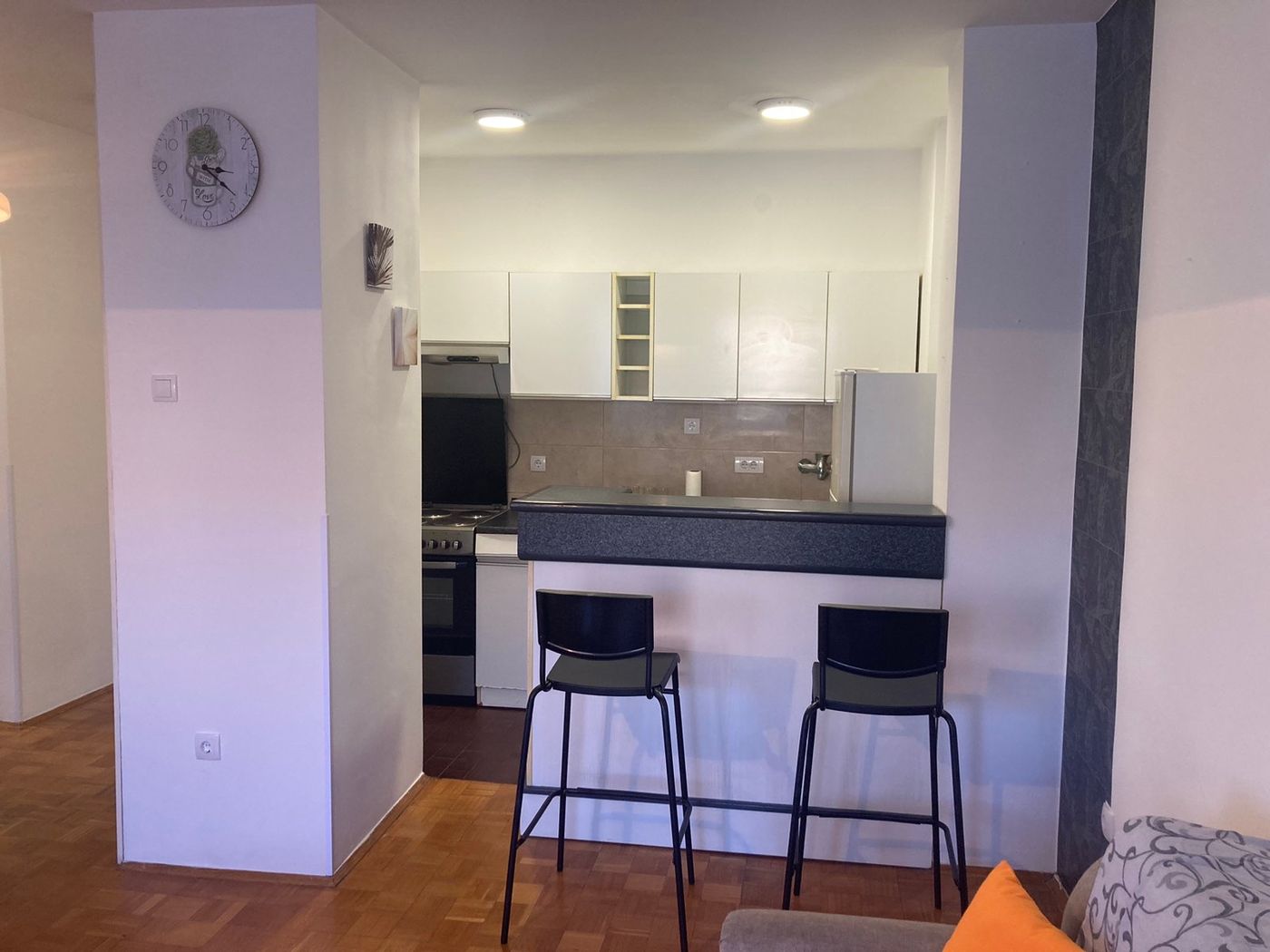 Fantastičan dvosoban stan   kvalitetna zgrada   POVOLJNO     2