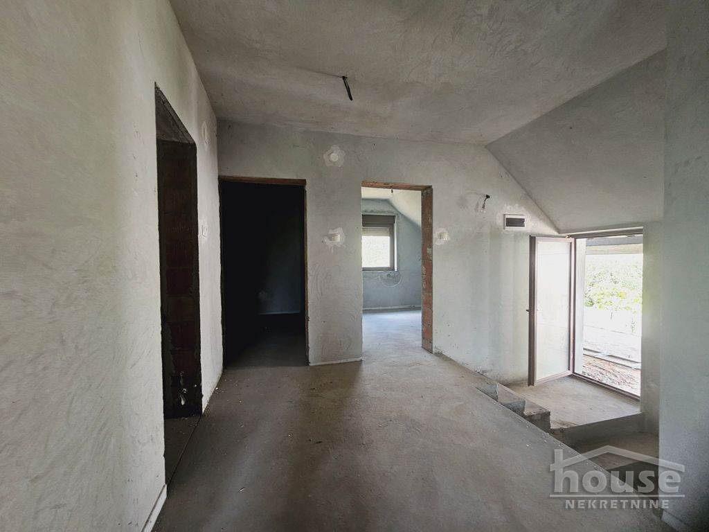 Kuca,PETROVARADIN,MIŠELUK256m2,198800€ , ID: 3045856 11