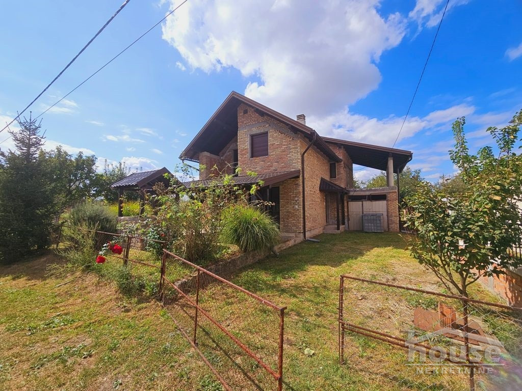 Kuca,PETROVARADIN,MIŠELUK256m2,198800€ , ID: 3045856 1