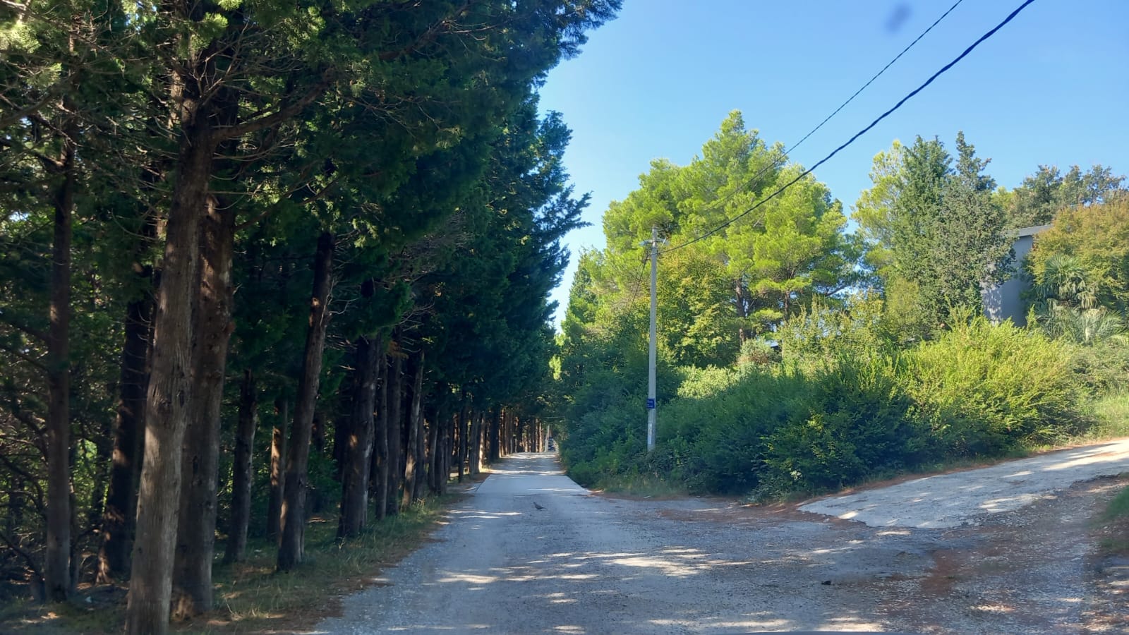 Sutomore  vikendica u blizini plaže 5