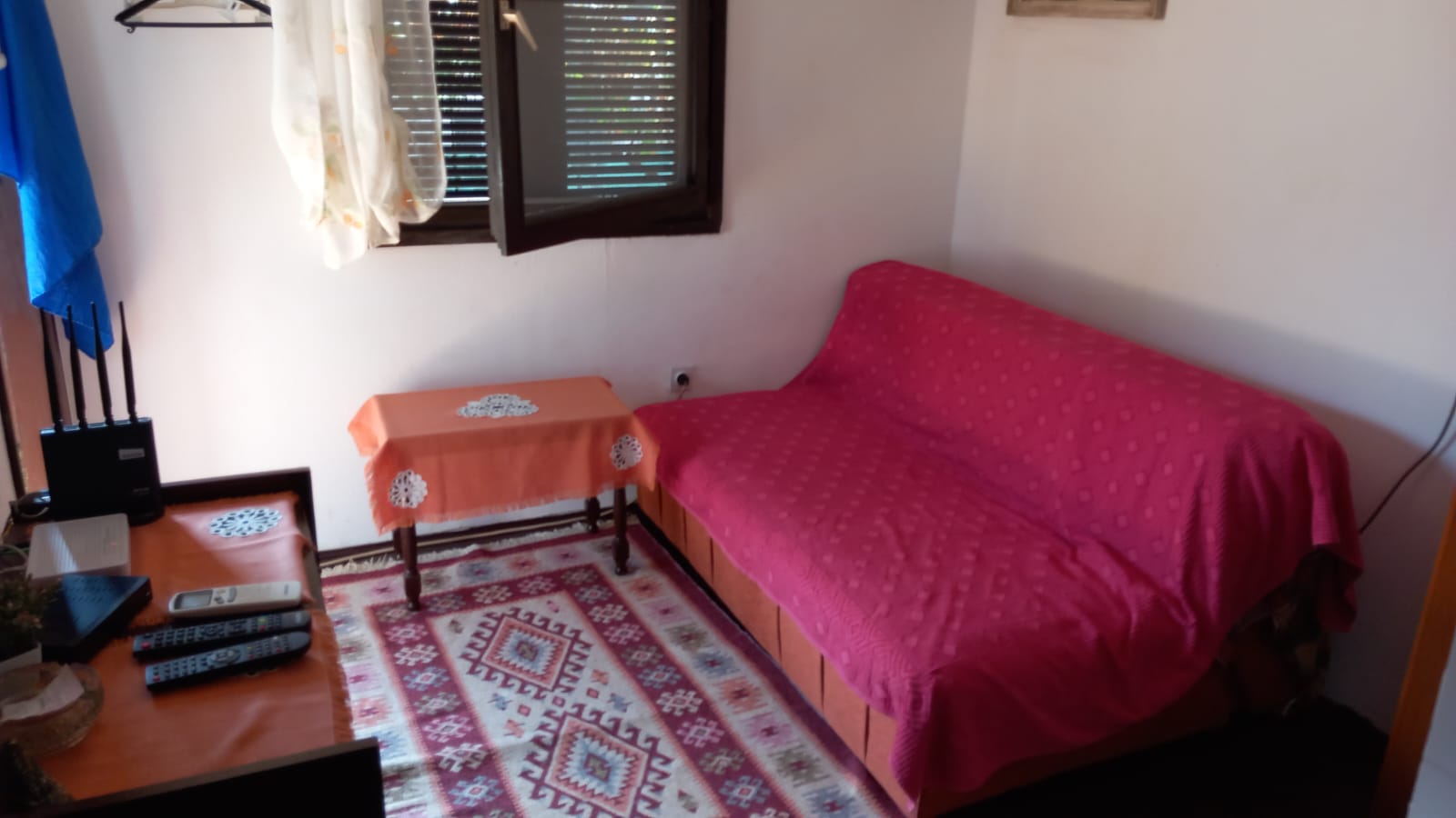 Sutomore  vikendica u blizini plaže 1