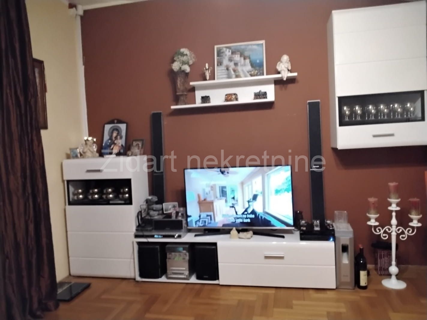 Stara Lipovica, porodična kuća 11