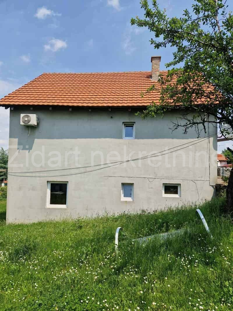 Stara Lipovica, porodična kuća 5