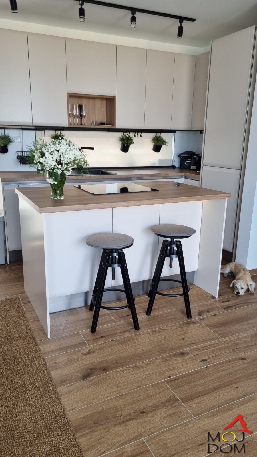 Stan,SREMSKA KAMENICA,POPOVICA,kv: 100, € 267800, ID: 1025924 25