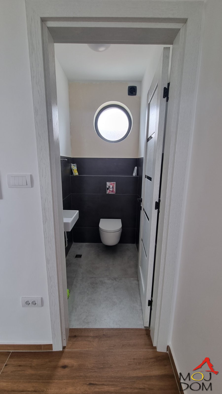 Stan,SREMSKA KAMENICA,POPOVICA,kv: 100, € 267800, ID: 1025924 40