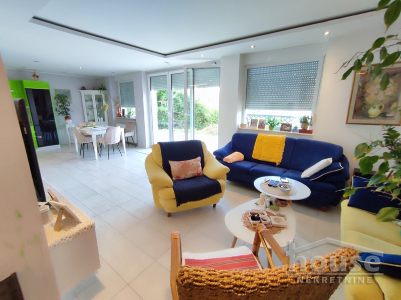 Kuće,SREMSKA KAMENICA,BOCKE 239m2,1700€ , ID: 9116086 29