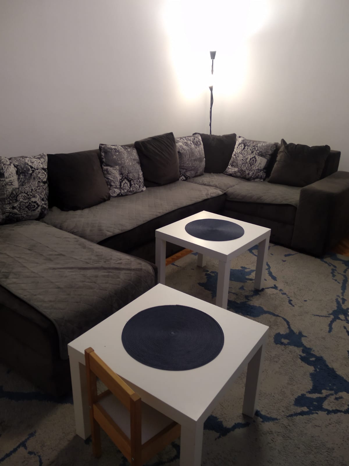 Trosoban stan u Kaludjerici 1