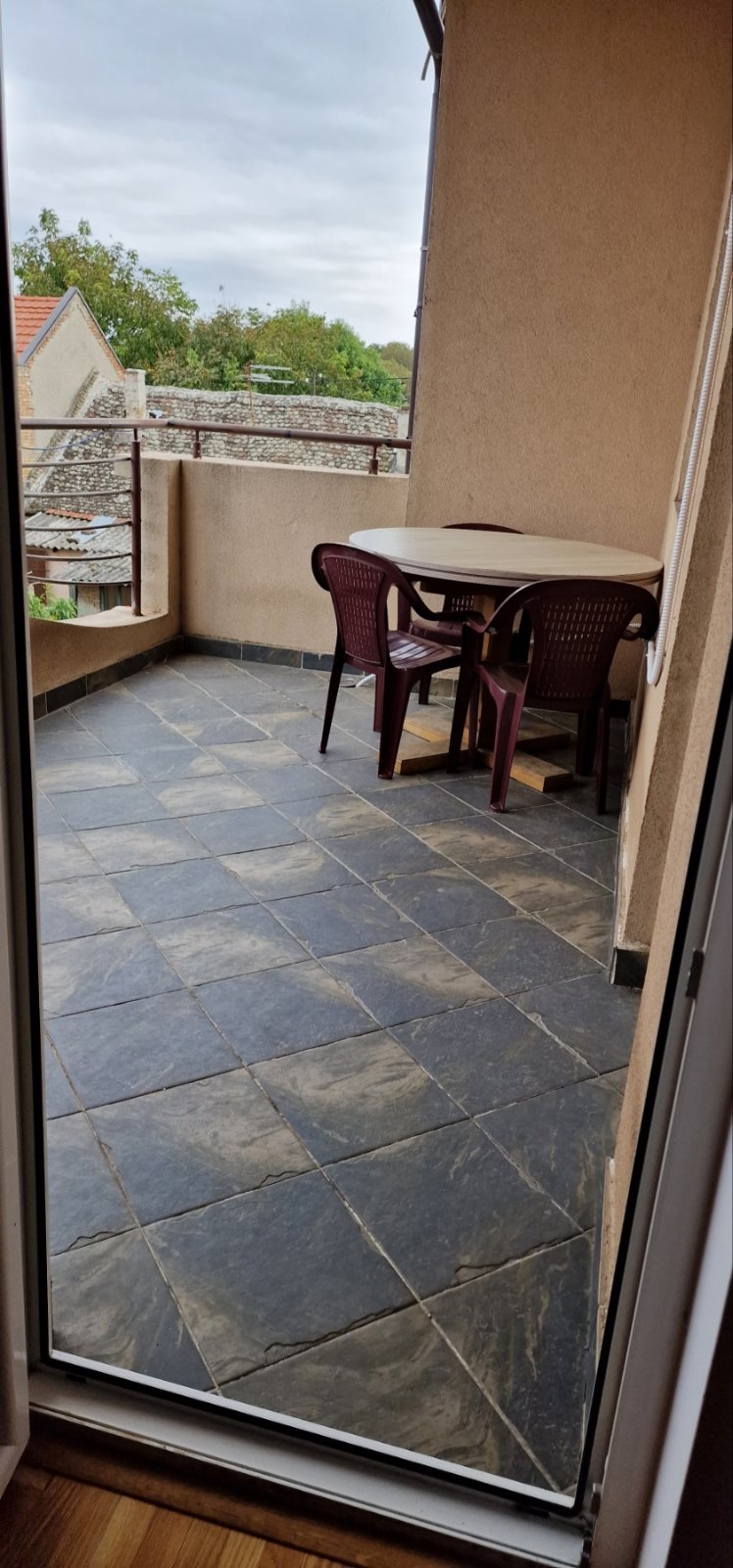 Stan za izdavanje Margita 2