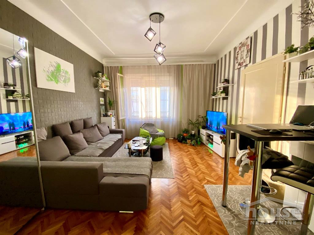 Stan,NOVI SAD,CENTAR 88m2,288400€ , ID: 1059841 19