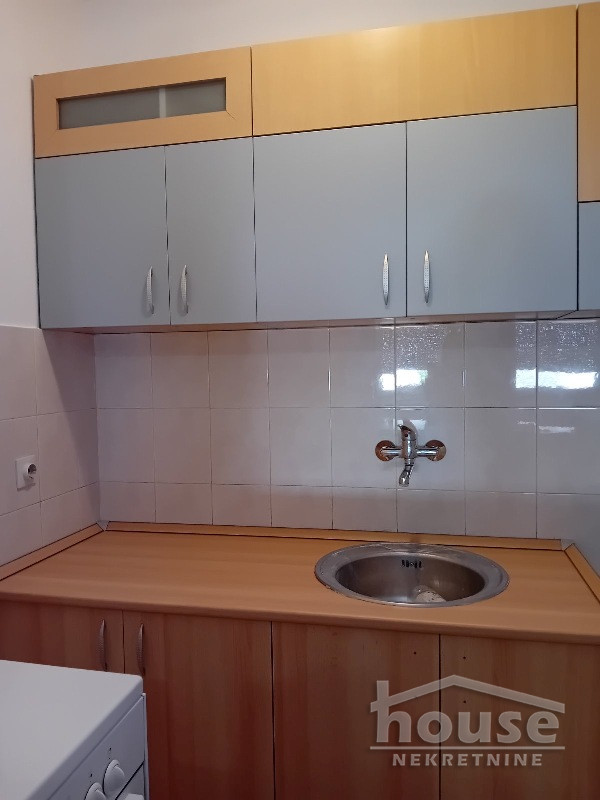 Stanovi,NOVI SAD,CENTAR 31m2,330€ , ID: 9116092 4