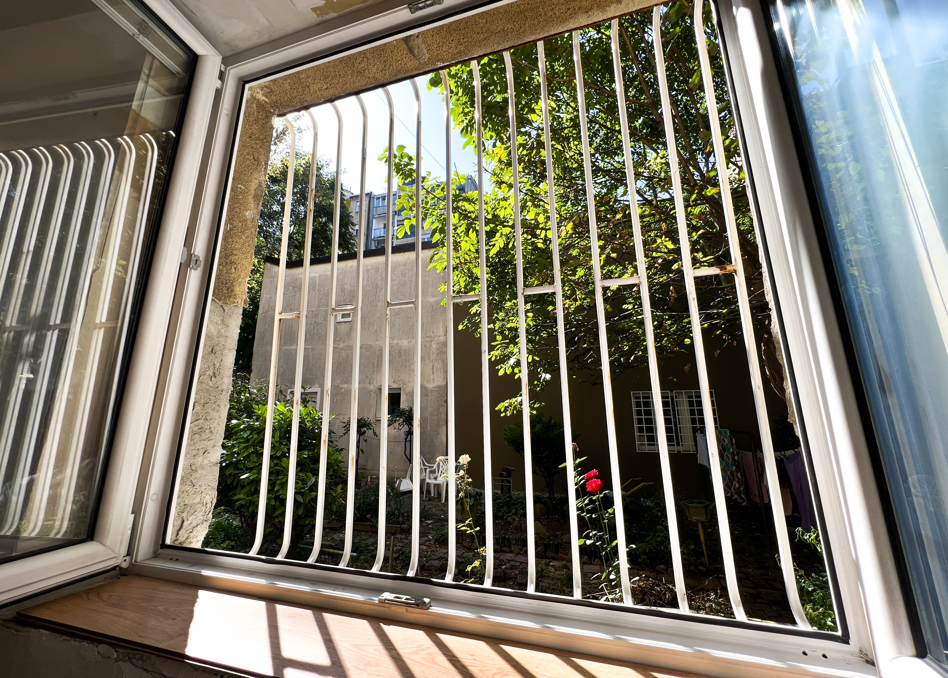 Dvosoban stan Vukov Spomenik  preko puta Zire  Cvijiceva  blizu fakulteta 3